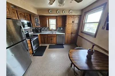 69 Allen St, Netcong, NJ 07857 - Photo 9