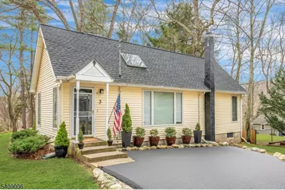 3 Redmans Dr, Jefferson Township, NJ 07438 - Photo 1