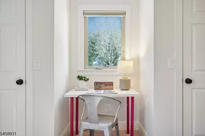 425 Wyoming Ave, Millburn, NJ 07041 - Photo 29