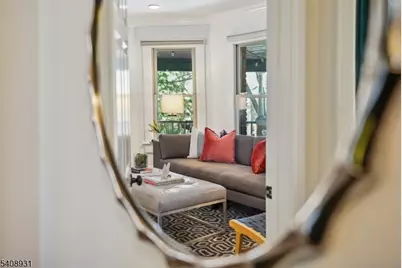 425 Wyoming Ave, Millburn, NJ 07041 - Photo 5