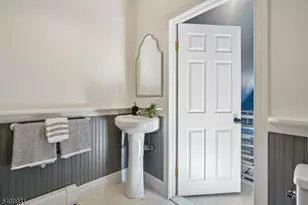 425 Wyoming Ave, Millburn, NJ 07041 - Photo 39