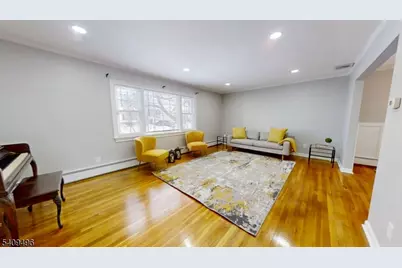 933 Douglas Ter, Union Township, NJ 07083 - Photo 5