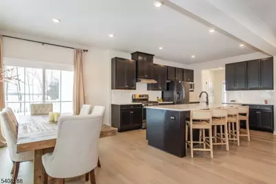 37 Esposito Ln, Roxbury Township, NJ 07850 - Photo 15