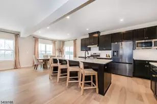 37 Esposito Ln, Roxbury Township, NJ 07850 - Photo 11