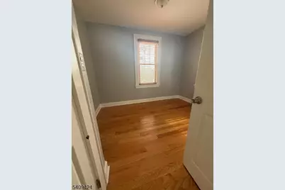 51 Myrtle Ave, Clifton, NJ 07014 - Photo 7