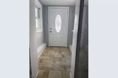 51 Myrtle Ave, Clifton, NJ 07014 - Photo 11