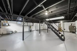 82 Co Rd 518, Franklin Township, NJ 08540 - Photo 31