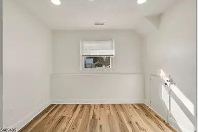 33 Sycamore Dr, Burlington Twp., NJ 08016 - Photo 19