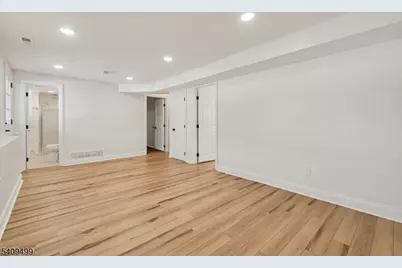 33 Sycamore Dr, Burlington Twp., NJ 08016 - Photo 21