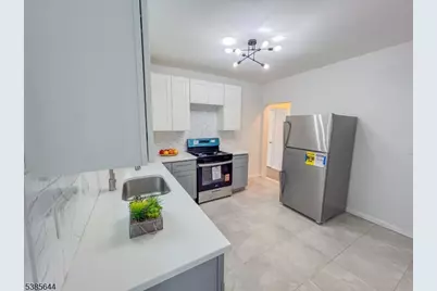 624 S 19th St, Newark, NJ 07103 - Photo 15