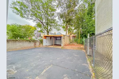 624 S 19th St, Newark, NJ 07103 - Photo 45