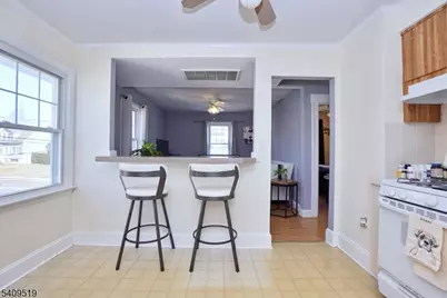 103 Orchard St #2, Summit, NJ 07901 - Photo 11