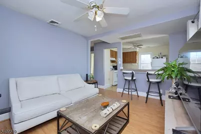 103 Orchard St #2, Summit, NJ 07901 - Photo 5