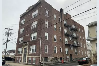 214 Lawton Ave #12, Cliffside Park, NJ 07010 - Photo 1