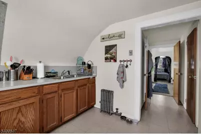 608 Washington Ave, Belleville, NJ 07109 - Photo 39