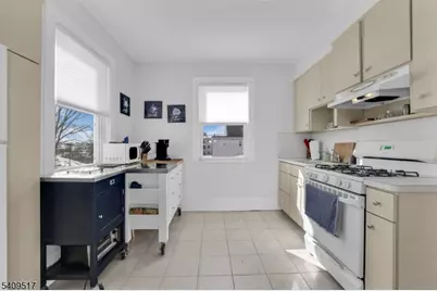 608 Washington Ave, Belleville, NJ 07109 - Photo 29