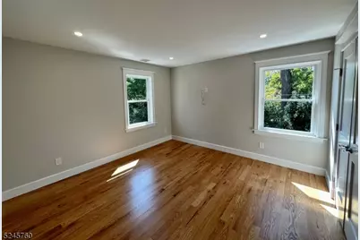 41 Harrison Ave, Montclair, NJ 07042 - Photo 19