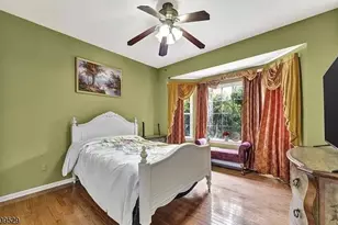692 Skyline Dr, Jefferson Township, NJ 07849 - Photo 3