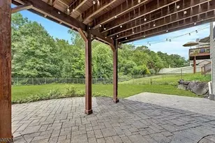 692 Skyline Dr, Jefferson Township, NJ 07849 - Photo 25