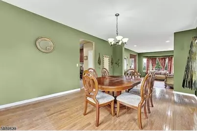692 Skyline Dr, Jefferson Township, NJ 07849 - Photo 1