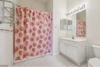 109 Four Seasons Dr #109, Wayne, NJ 07470 - Photo 21