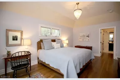 15 Canterbury Ln, Millburn, NJ 07078 - Photo 11