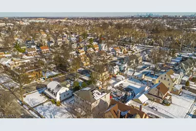 33 Grant Ave, East Orange, NJ 07017 - Photo 31