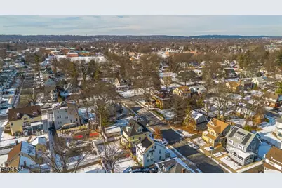 33 Grant Ave, East Orange, NJ 07017 - Photo 33