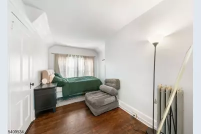 33 Grant Ave, East Orange, NJ 07017 - Photo 15