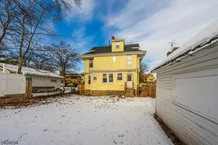 33 Grant Ave, East Orange, NJ 07017 - Photo 23