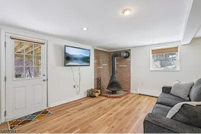 29 Roosevelt Trl, Hopatcong, NJ 07843 - Photo 31