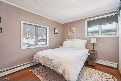 29 Roosevelt Trl, Hopatcong, NJ 07843 - Photo 23