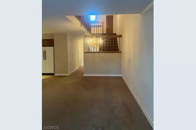 599 Apache Ct, Mahwah, NJ 07430 - Photo 9