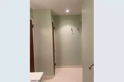 599 Apache Ct, Mahwah, NJ 07430 - Photo 17