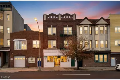 383 Avenue C, Bayonne, NJ 07002 - Photo 1