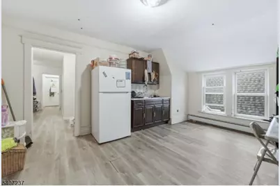 747 South 10th St, Newark, NJ 07108 - Photo 23