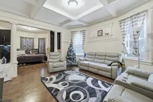 747 S 10th St, Newark, NJ 07108 - Photo 19