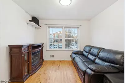 613 20th St, Irvington, NJ 07111 - Photo 9