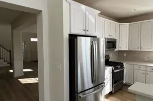 84 Norton Rd, Hillsborough Township, NJ 08844 - Photo 9