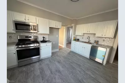 8 N 12th St, Hawthorne, NJ 07506 - Photo 3