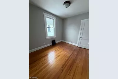 8 N 12th St, Hawthorne, NJ 07506 - Photo 5