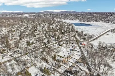 27 Archung Rd, Wayne, NJ 07470 - Photo 49