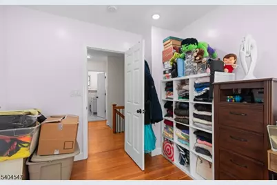 53 Park St, Ridgefield, NJ 07660 - Photo 15