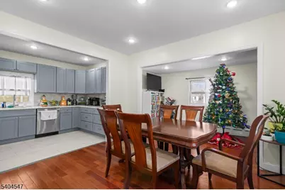 53 Park St, Ridgefield, NJ 07660 - Photo 5