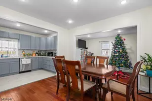 53 Park St, Ridgefield, NJ 07660 - Photo 5