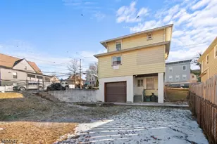 53 Park St, Ridgefield, NJ 07660 - Photo 21