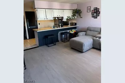 4 Red Lodge Dr #7, Vernon, NJ 07462 - Photo 9