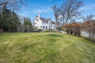 60 Fernwood Rd, Summit, NJ 07901 - Photo 3