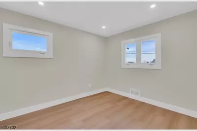 183 Winifred Dr, Totowa, NJ 07512 - Photo 39