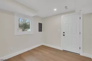 183 Winifred Dr, Totowa, NJ 07512 - Photo 17